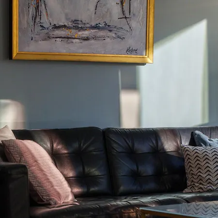 Appartement Spacious & Comfortable Near Tivoli & Metro *