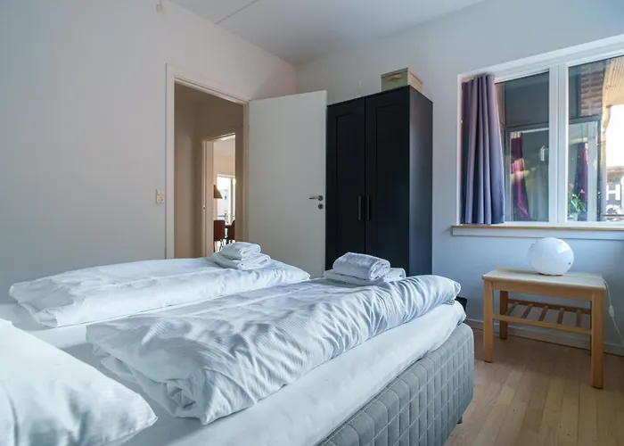 Apartment Spacious & Comfortable Near Tivoli & Metro *