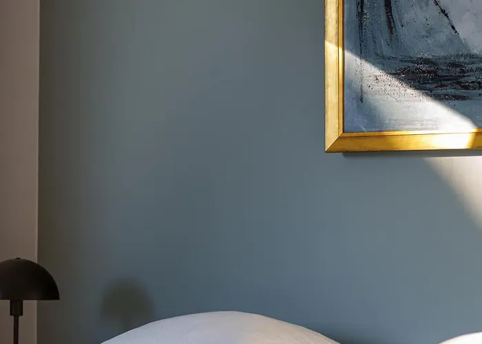 Apartment Spacious & Comfortable Near Tivoli & Metro