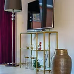 Spacious & Comfortable Near Tivoli & Metro 哥本哈根